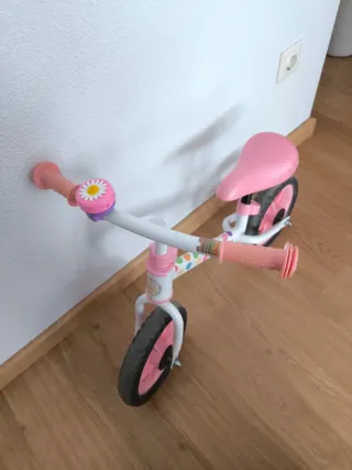 Bicicleta 12" sin pedales rosa