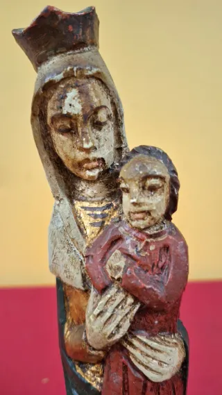 Talla religiosa madera Virgen y Niño