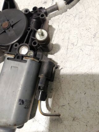 MOTOR ELEVALUNAS DELANTERO DERECHO RENAULT MEGANE I CLASSIC