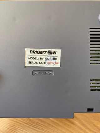 Consola Brigmton con pistola, mandos y cables