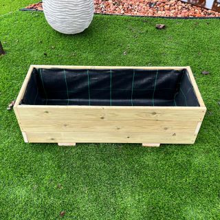 Jardinera de madera para exterior