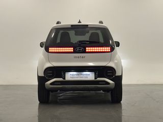 Hyundai INSTER TECNO 115CV 49KwH 2025