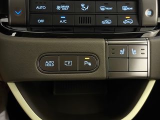 Hyundai INSTER TECNO 115CV 49KwH 2025