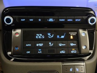 Hyundai INSTER TECNO 115CV 49KwH 2025