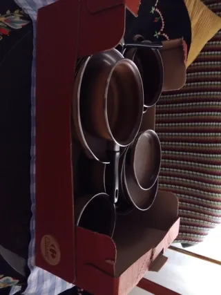 Juego 8 cazuelas marrones