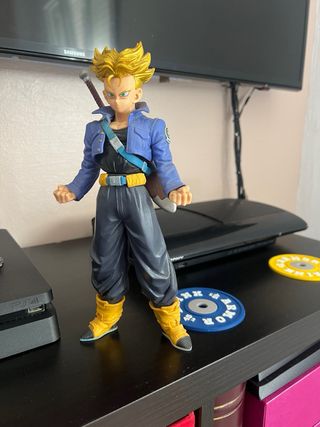 Figura Dragon Ball Trunks