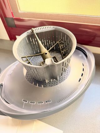 Thermomix TM31 con accesorios y libros