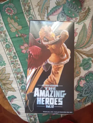 Figura Hawks My Hero Academia