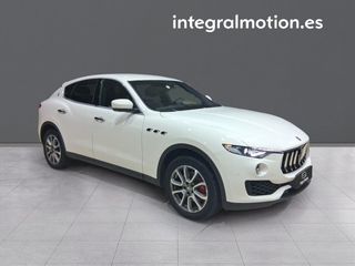 Maserati Levante V6 275 HP D AWD