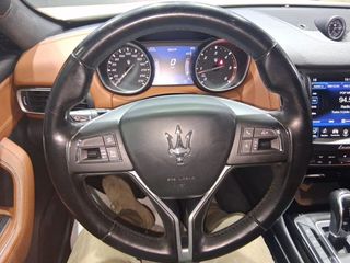 Maserati Levante V6 275 HP D AWD