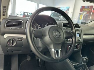 VOLKSWAGEN Golf Variant 1.6 TDI 105cv DPF Sport