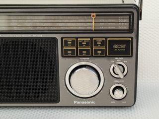Radio Panasonic Portátil AM/FM