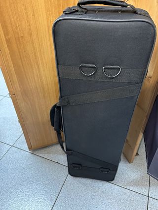 Custodia rigida nera per clarinetto basso