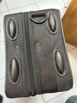 Custodia rigida nera per clarinetto basso