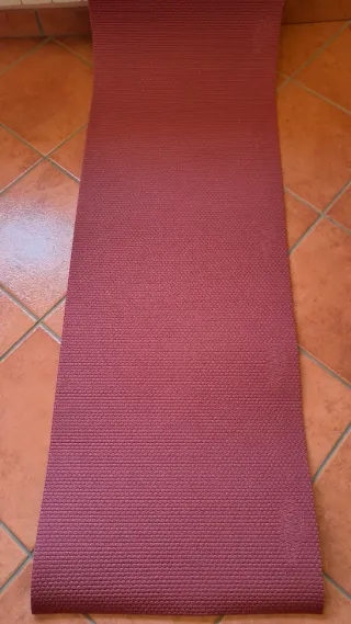 Esterilla de gimnasia rosa