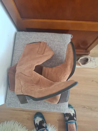 Botas camperas nobuck tostadas