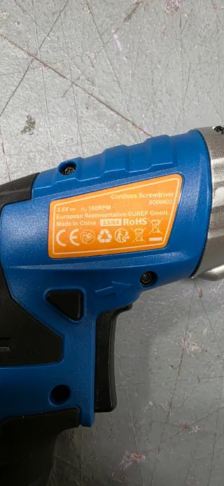 Aparafusadora Sorako Azul e Preta