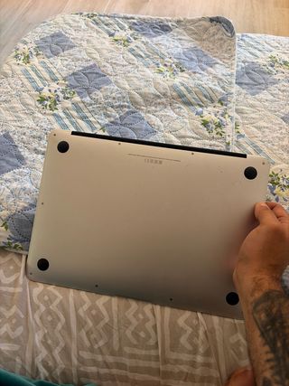 MacBook Air Plata 2014 , acepto cambios apple