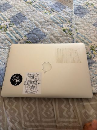 MacBook Air Plata 2014 , acepto cambios apple