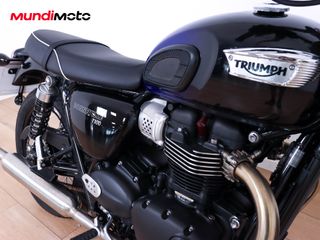 TRIUMPH BONNEVILLE T100
