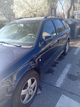 Skoda Octavia 2003 con enganche para remolque