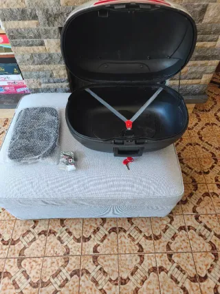 Baúl Moto Shad SH46 Negro