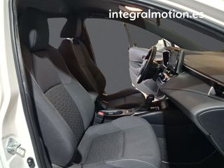 Toyota Corolla 1.8 125H ACTIVE TECH E-CVT