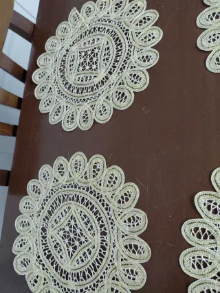 8 Centri Rinascimento Fatti a Mano 25cm