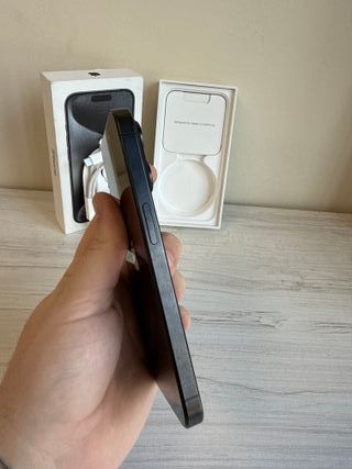 iPhone 15 Pro | GARANTÍA