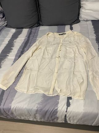 Camisa de seda Zara Beige