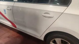 Licencia taxi  Lunes Par + coche