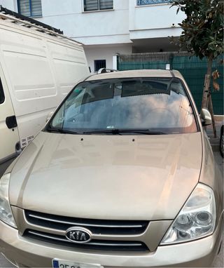 KIA Carnival 2010