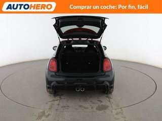MINI Cooper John Cooper Works