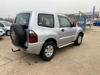 Mitsubishi Montero 2006