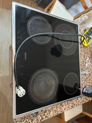 Vitrocerámica Bosch 4 fuegos usada