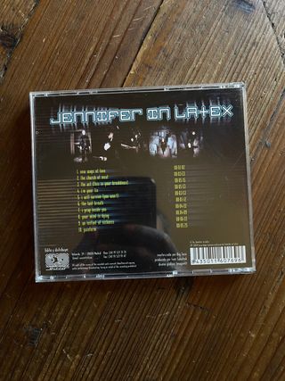 CD Jennifer in Latex