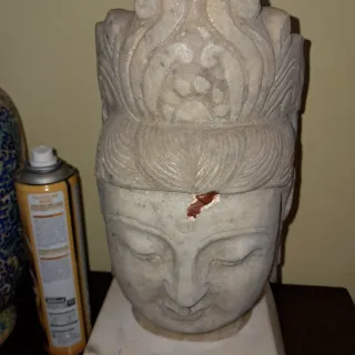 Testa Buddha in pietra