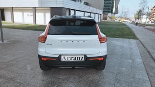 Volvo XC40 T4 Twin Recharge R-Design Auto