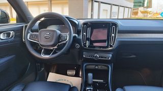 Volvo XC40 T4 Twin Recharge R-Design Auto