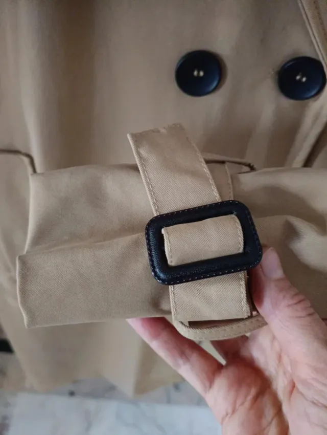 Gabardina Beige Talla S/M