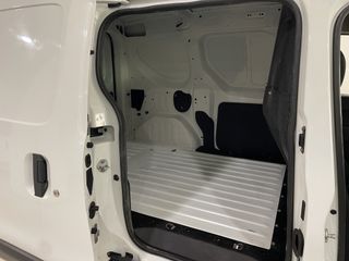 Dokker Van Essential dCi 55kW (75CV)