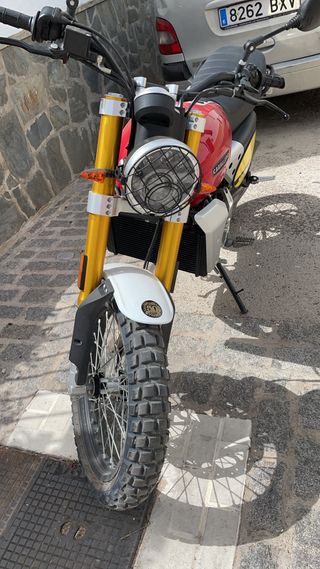Fantic Caballero Scrambler 125 ABS Roja y Amarilla