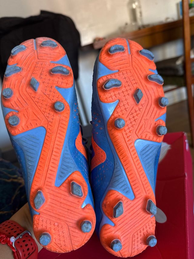 Botas de fútbol Puma Talla 37