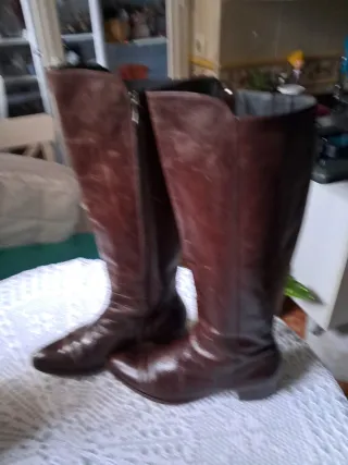 Botas de piel marrones talla 37 Altas