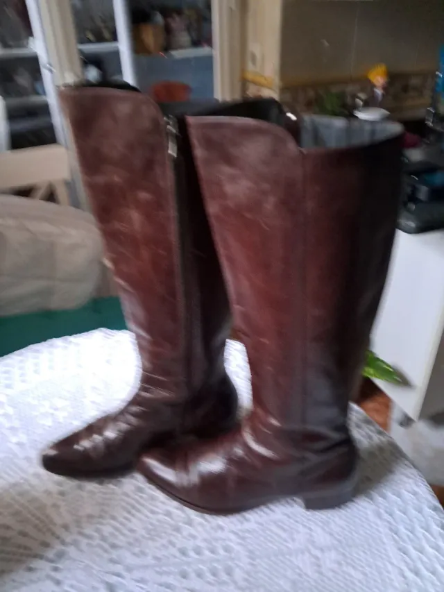 Botas de piel marrones talla 37 Altas