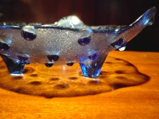 Frutero hobnail de vidrio azul cobalto