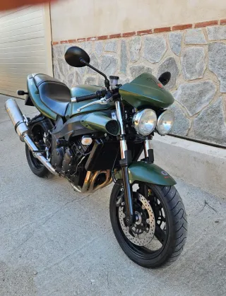 Triumph Speed Four 599cc