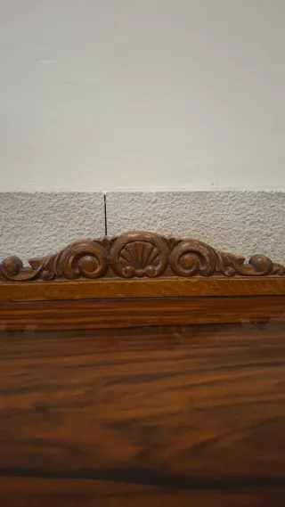 Mueble mesita noche madera tallada 1cajon+2puerta