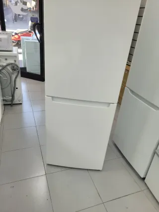 Nevera Combi 185,m balay + Garantía + Entrega