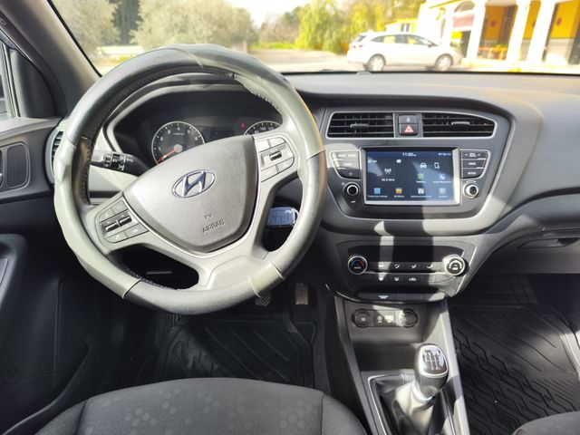 Hyundai i20 1.0 TGDI 74kW (100CV) Tecno LE